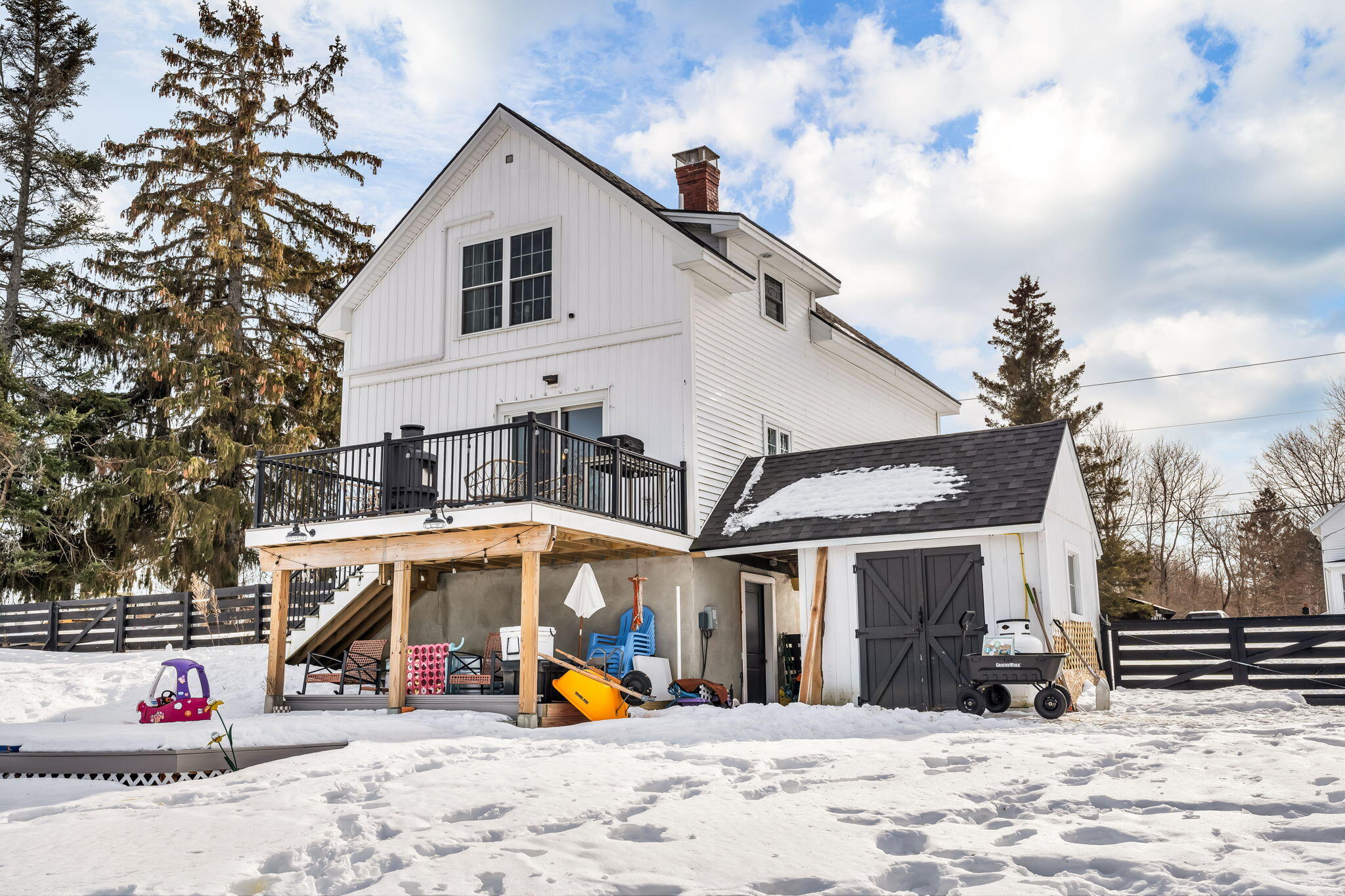 32 Northern Avenue Hampden ME 04444