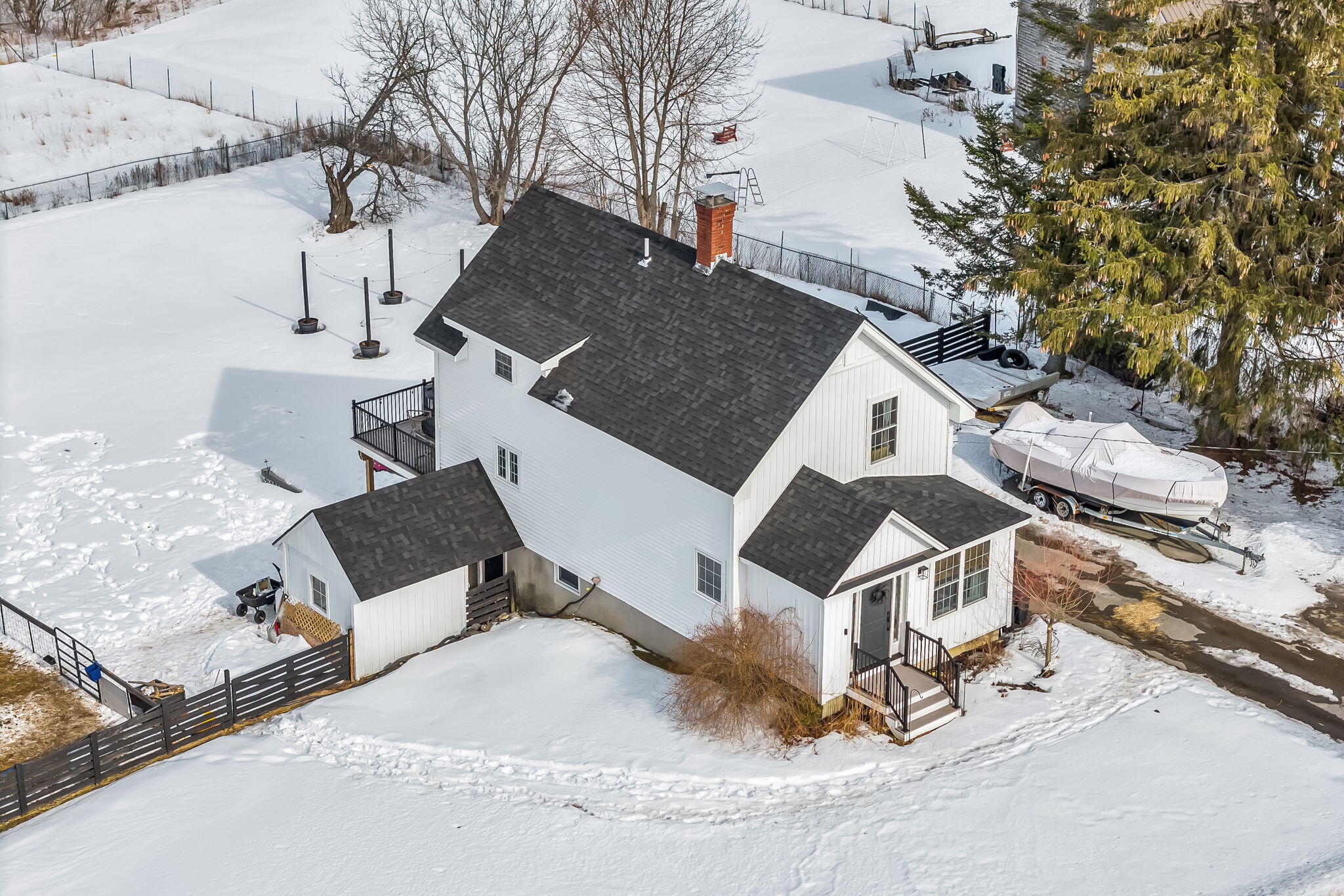 32 Northern Avenue Hampden ME 04444