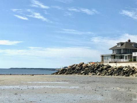 26 Gold Ribbon Drive Wells ME 04090