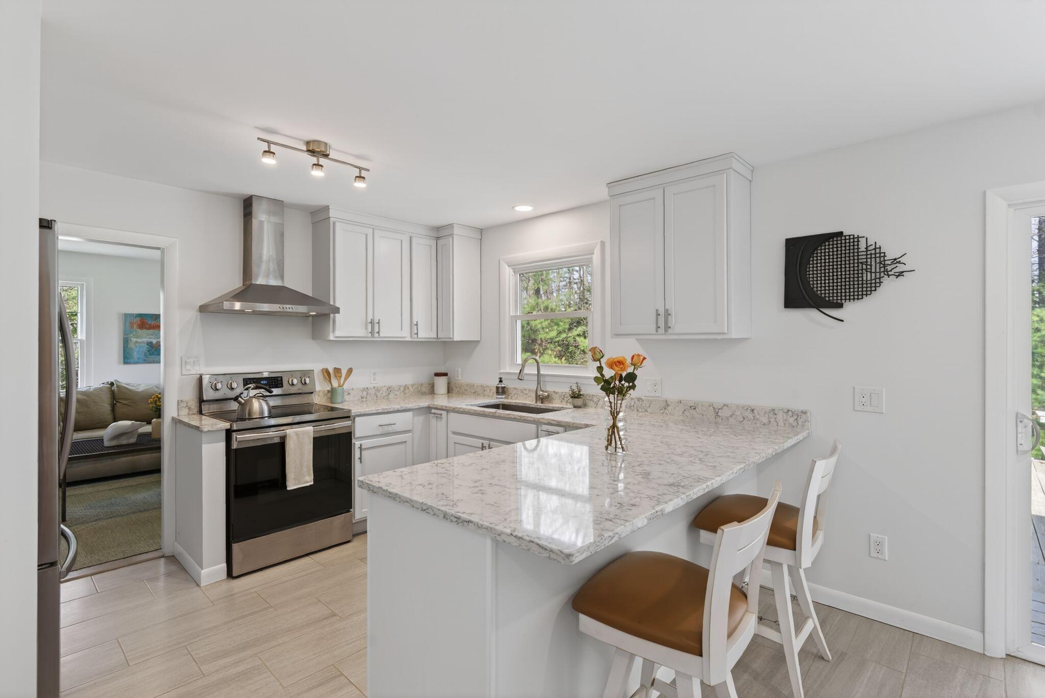 37 Meadowbrook Road Brunswick ME 04011