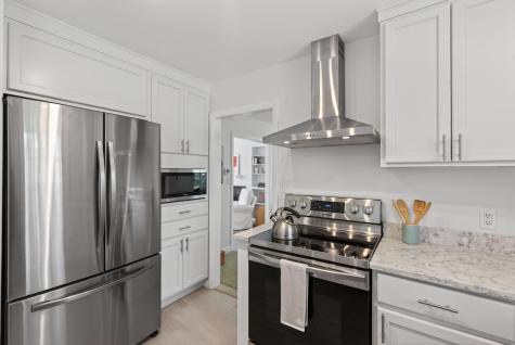 37 Meadowbrook Road Brunswick ME 04011
