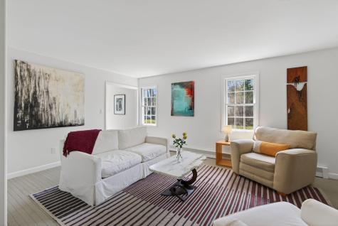 37 Meadowbrook Road Brunswick ME 04011