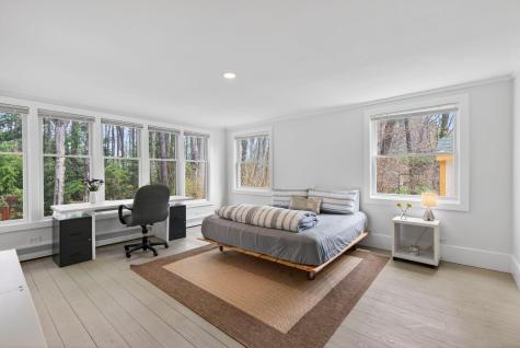 37 Meadowbrook Road Brunswick ME 04011