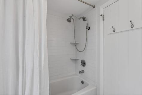 37 Meadowbrook Road Brunswick ME 04011