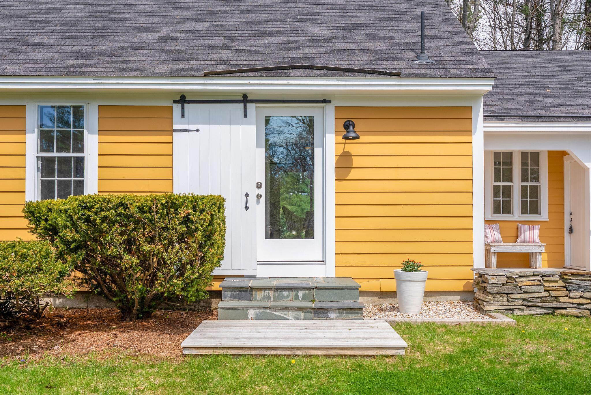 37 Meadowbrook Road Brunswick ME 04011