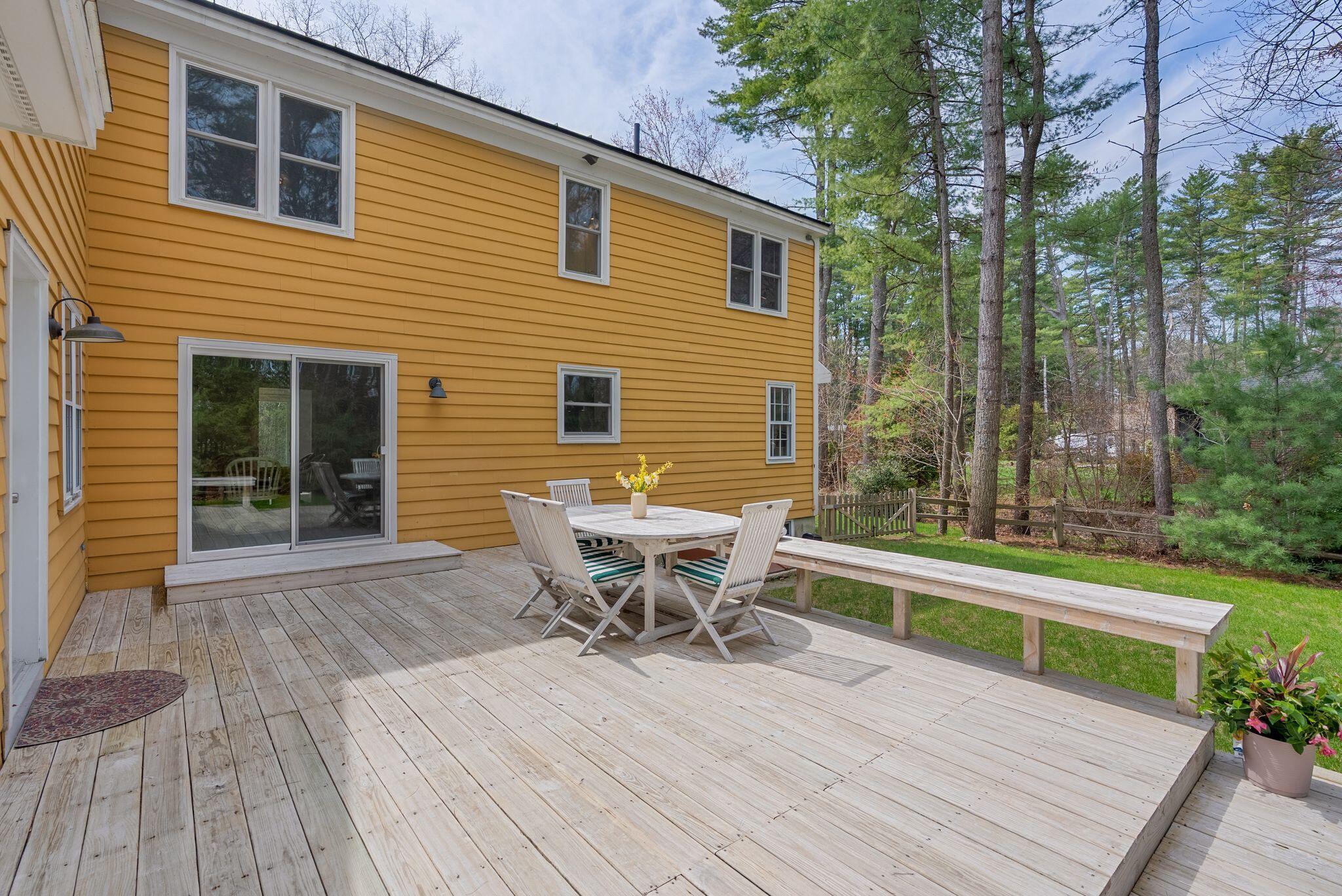 37 Meadowbrook Road Brunswick ME 04011