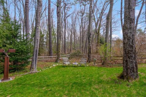 37 Meadowbrook Road Brunswick ME 04011