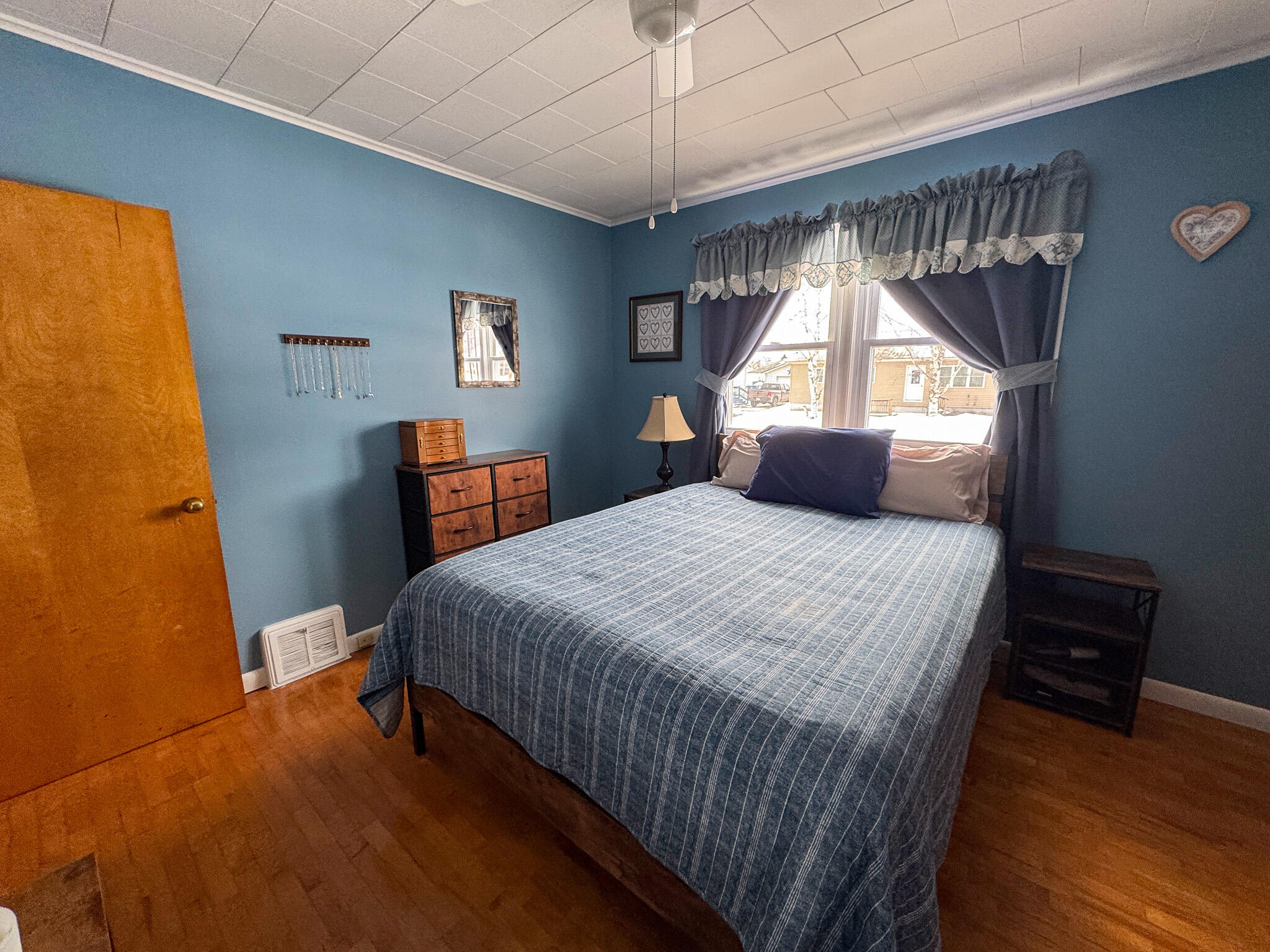 9 Grove Street East Millinocket ME 04430