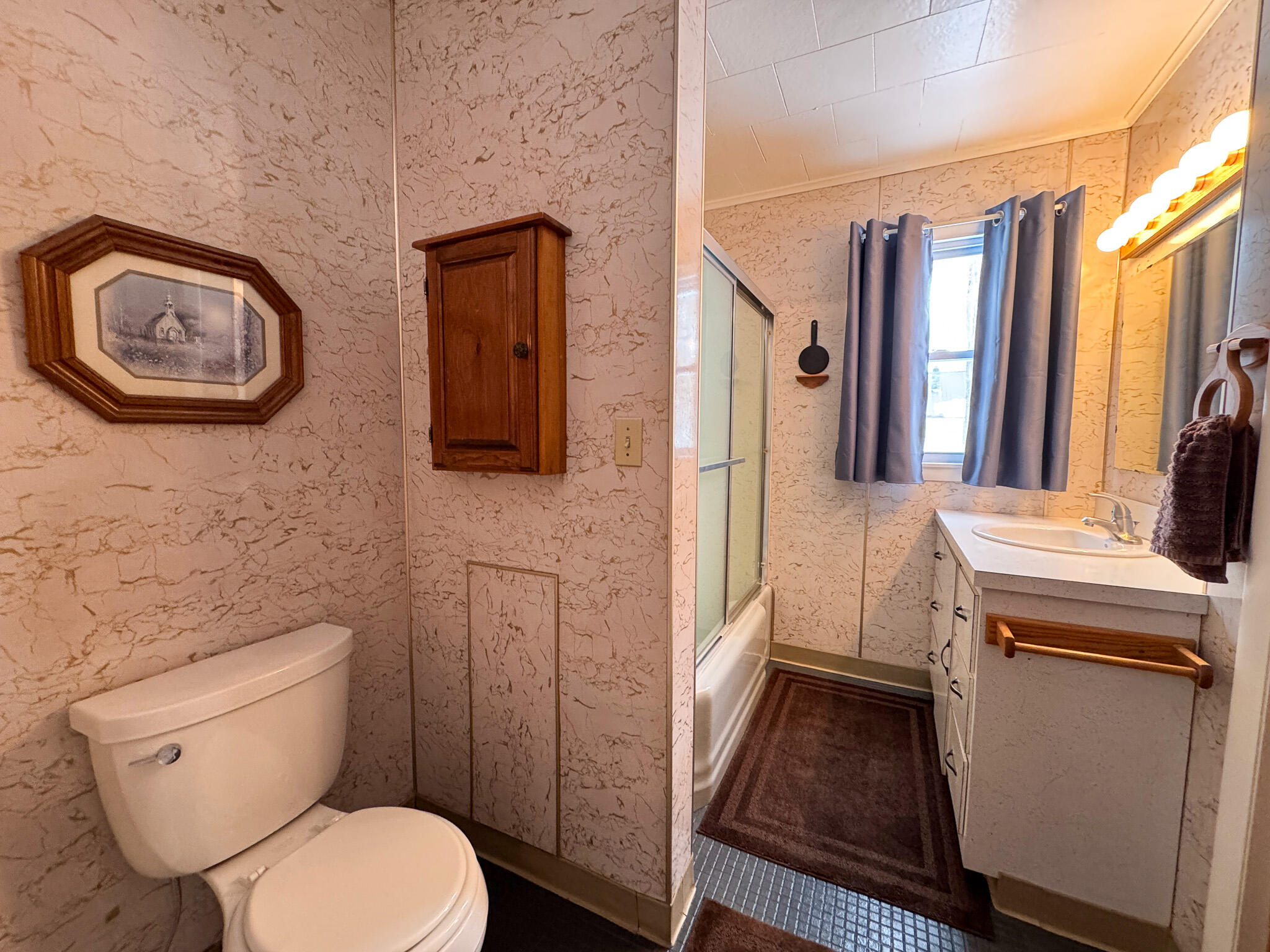 9 Grove Street East Millinocket ME 04430