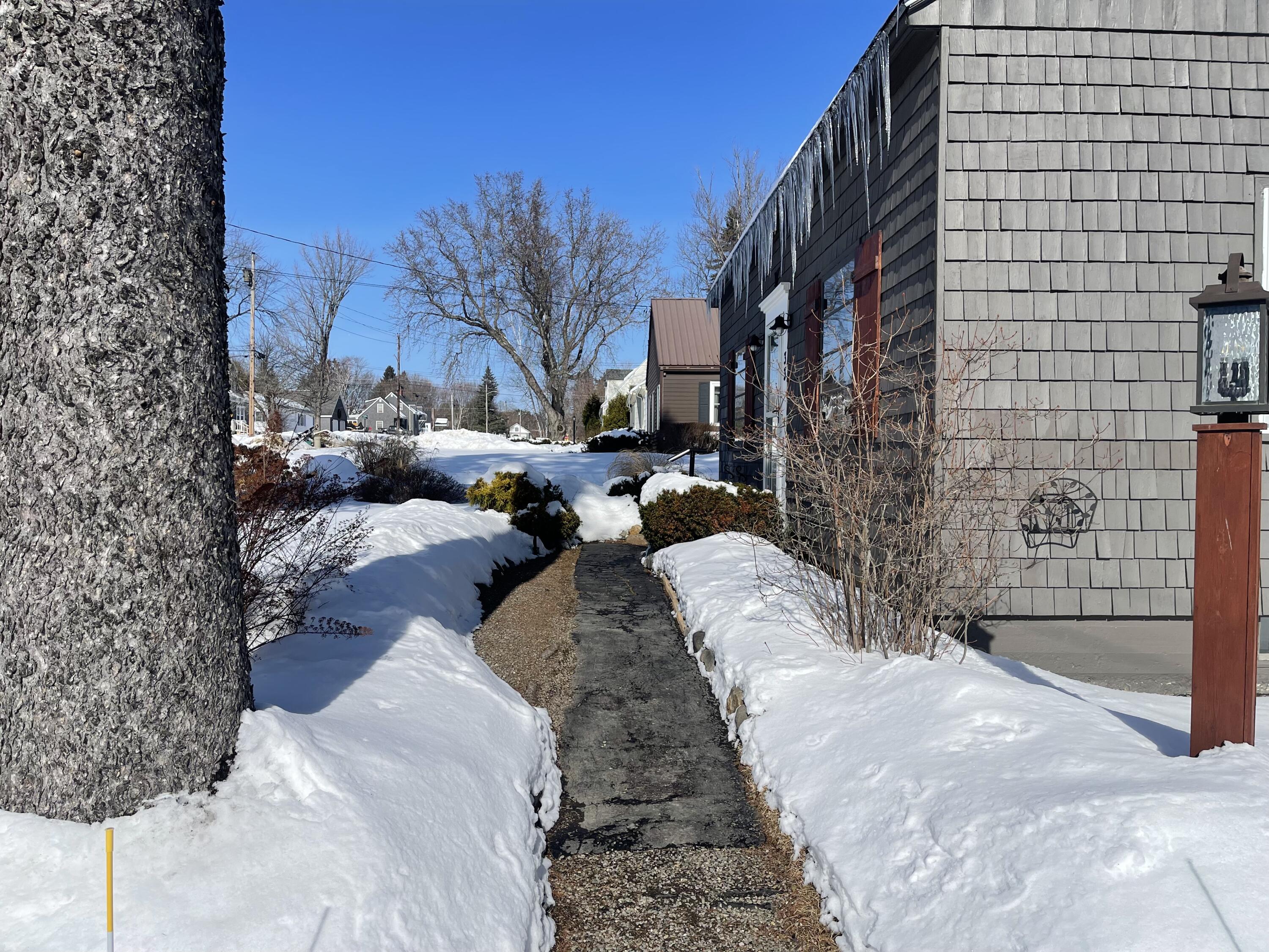 33 Elmwood Avenue Caribou ME 04736