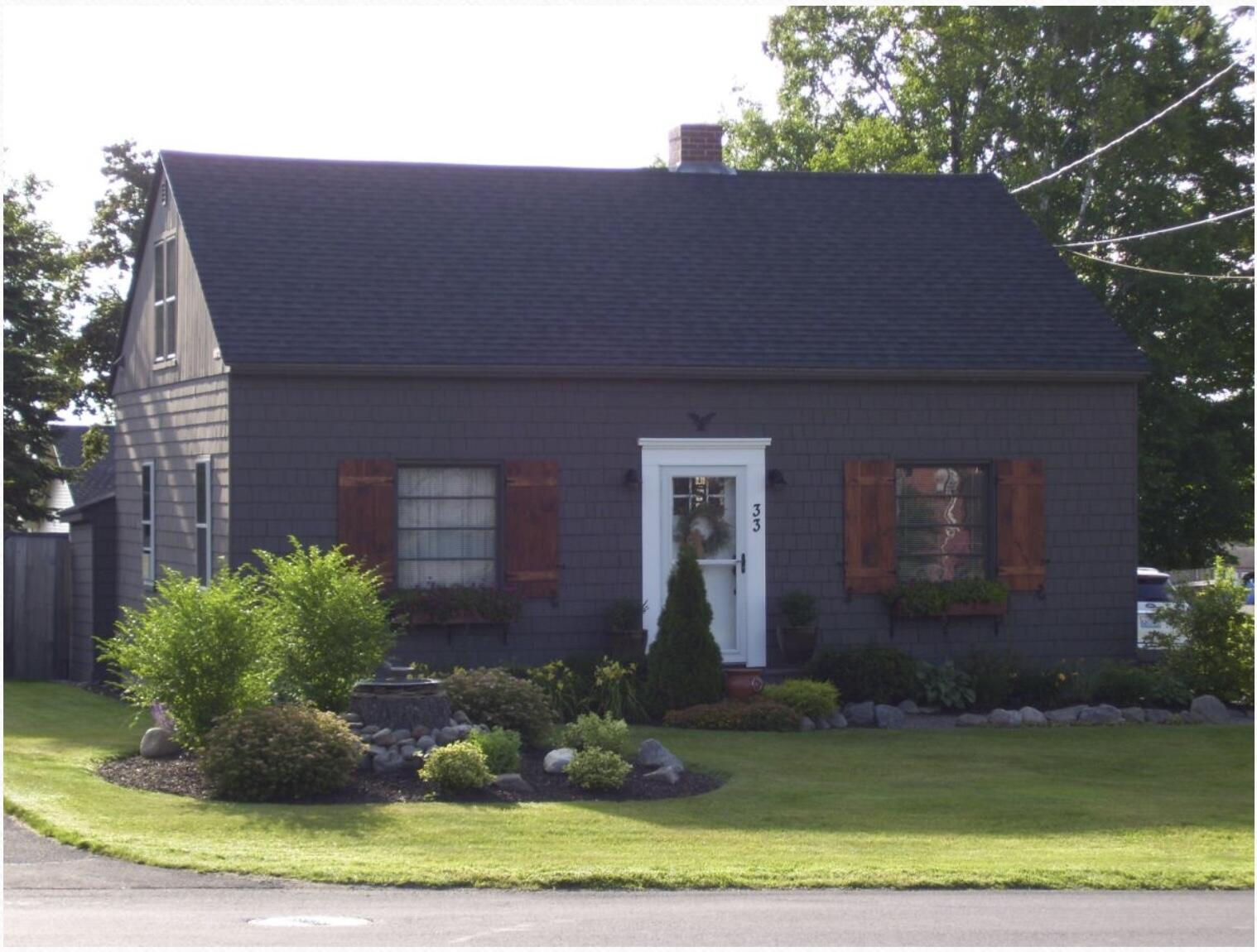 33 Elmwood Avenue Caribou ME 04736