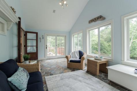 15 Boban Street York ME 03909