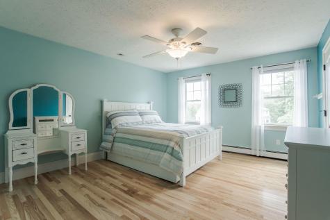 15 Boban Street York ME 03909