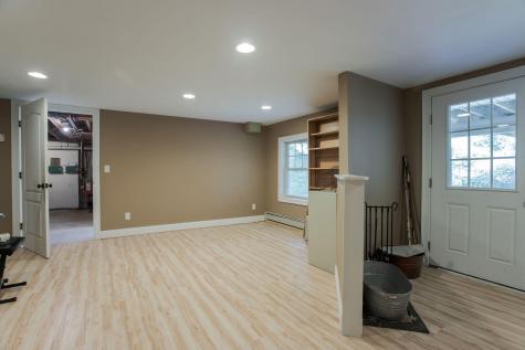 15 Boban Street York ME 03909