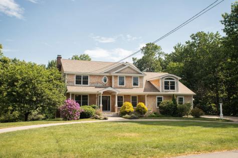 15 Boban Street York ME 03909