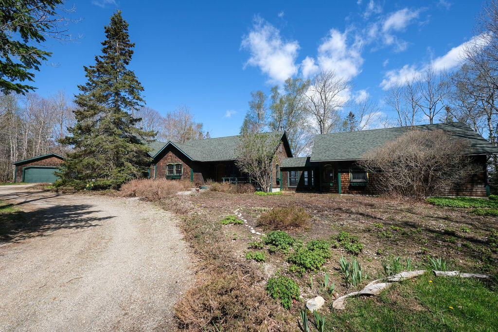 126 Reach Road Deer Isle ME 04627