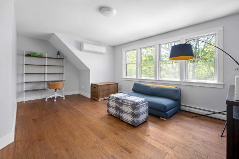 59 Underwood Road Falmouth ME 04105