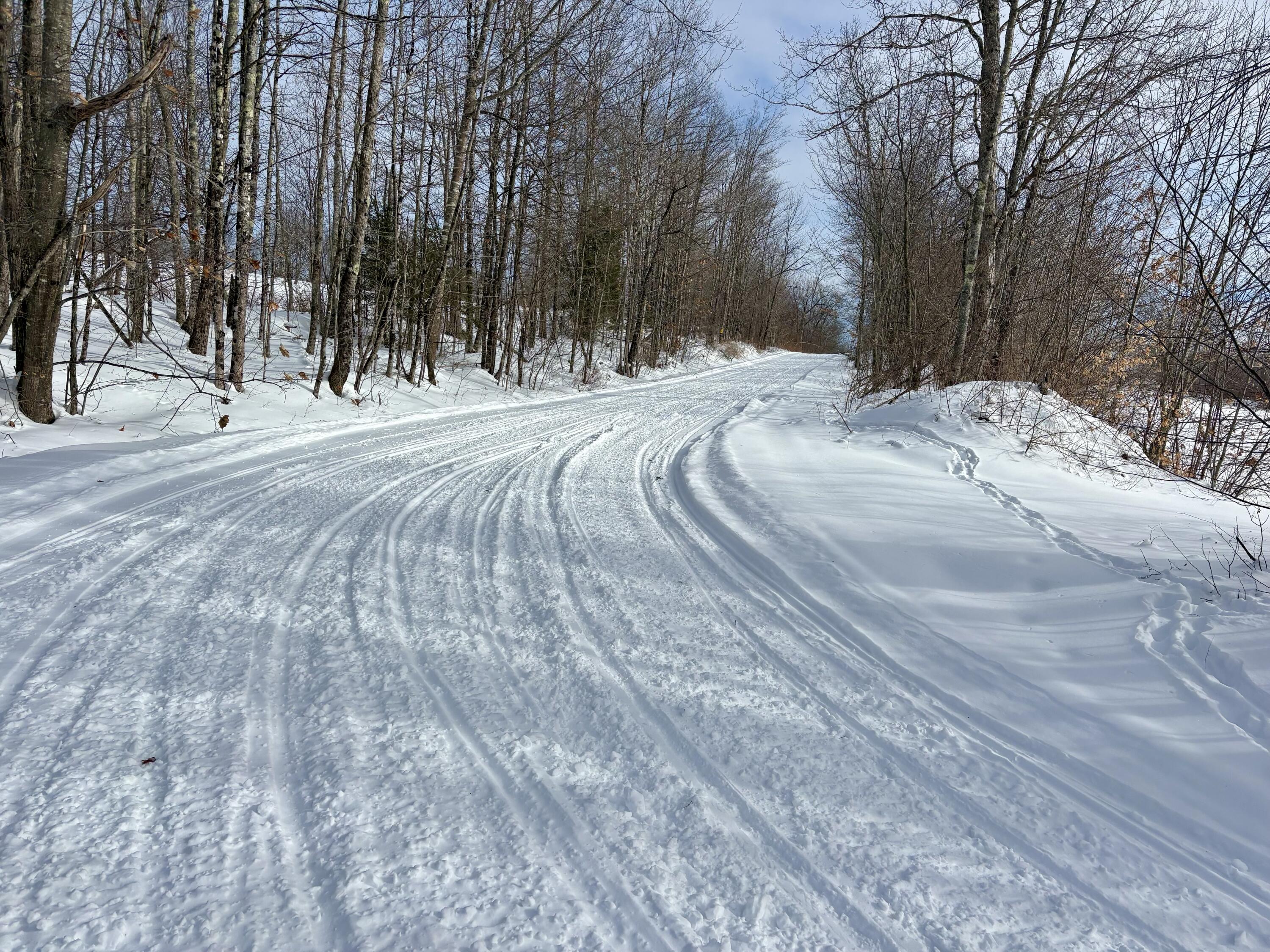 12-12 North Road Charleston ME 04422