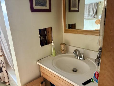 12-12 North Road Charleston ME 04422