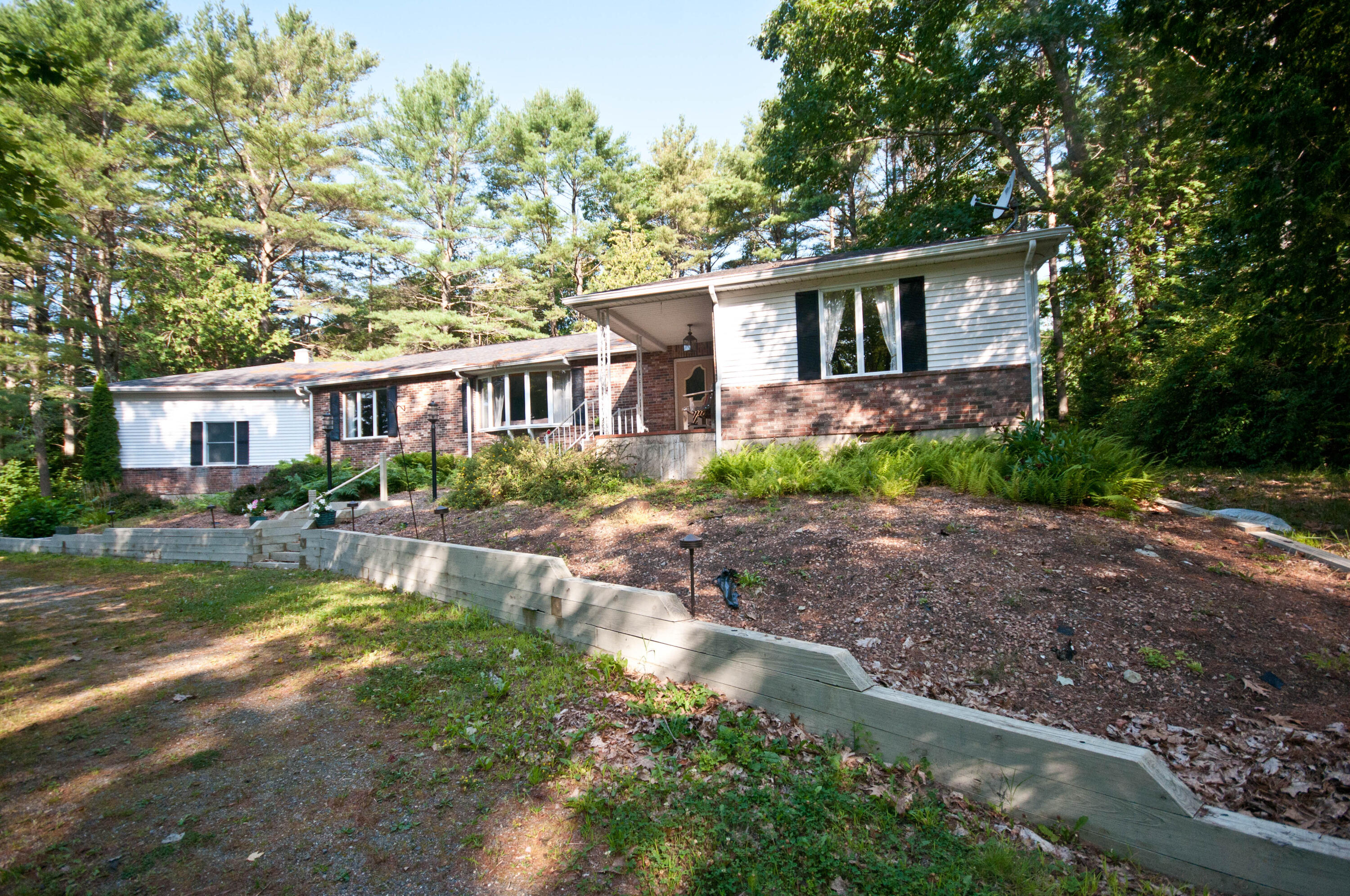 5 Scotts Lane Bucksport ME 04416