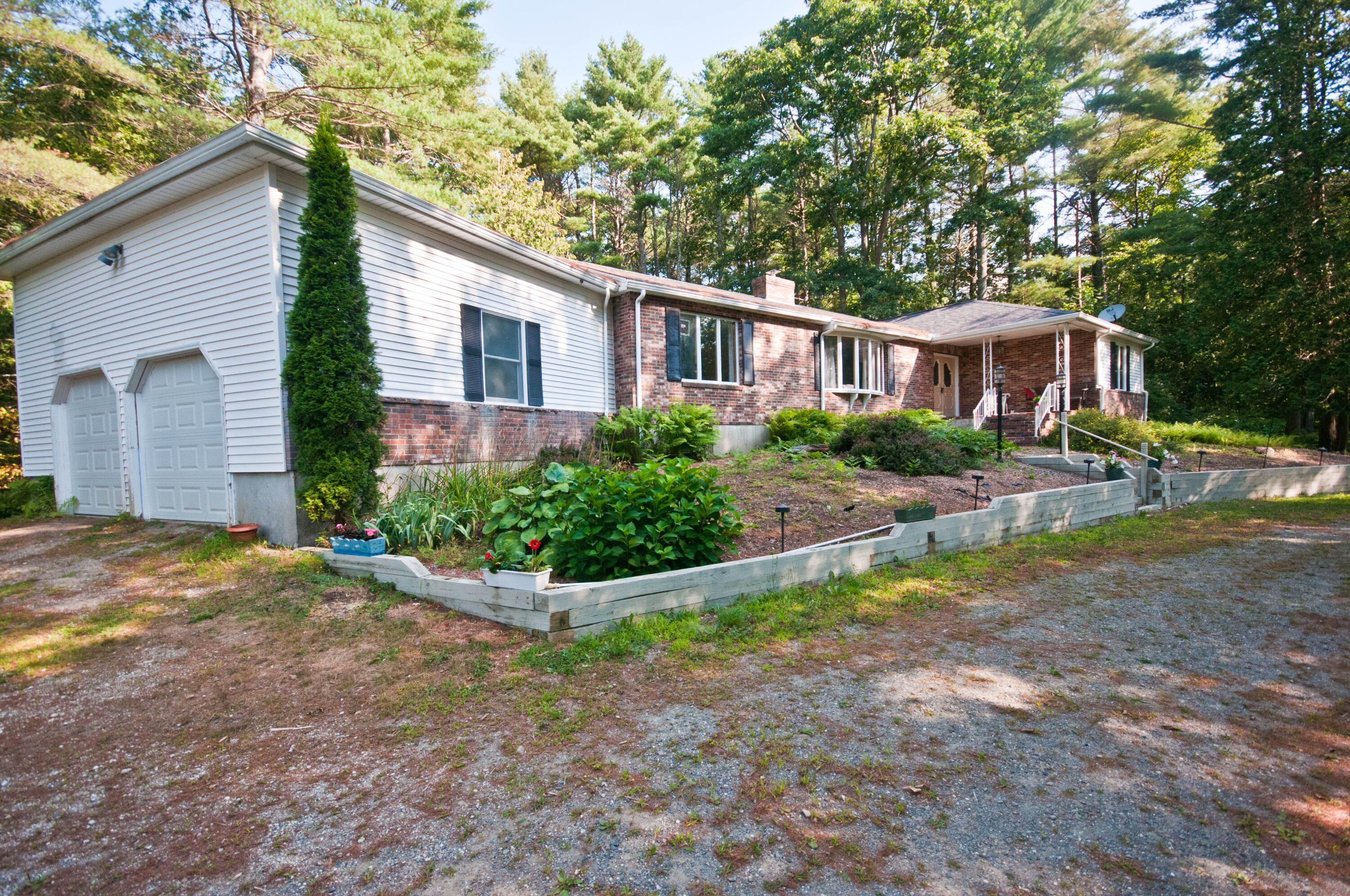 5 Scotts Lane Bucksport ME 04416