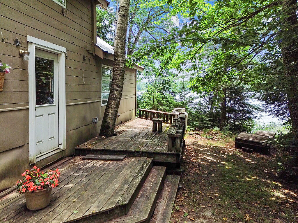 91 Diller Line Chesterville ME 04938