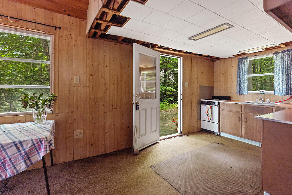 91 Diller Line Chesterville ME 04938