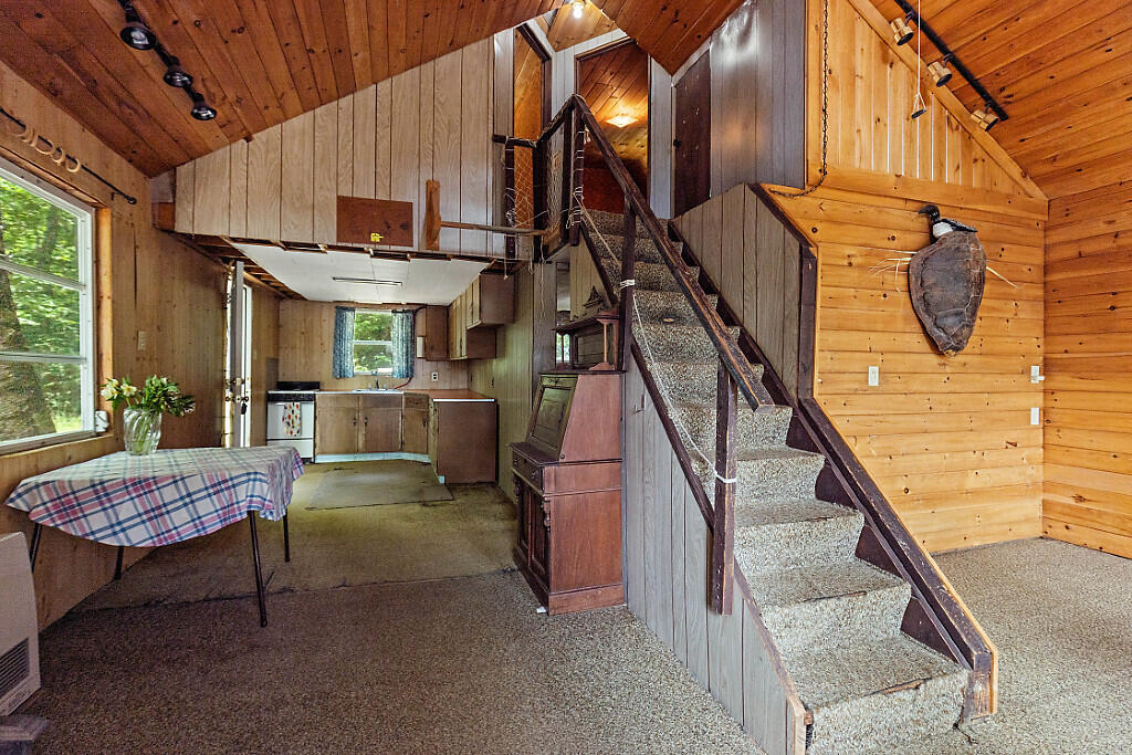 91 Diller Line Chesterville ME 04938