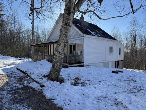 40 Caldwell Lane Chesterville ME 04938