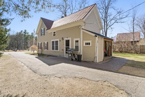 18 Hancock Avenue Hiram ME 04041