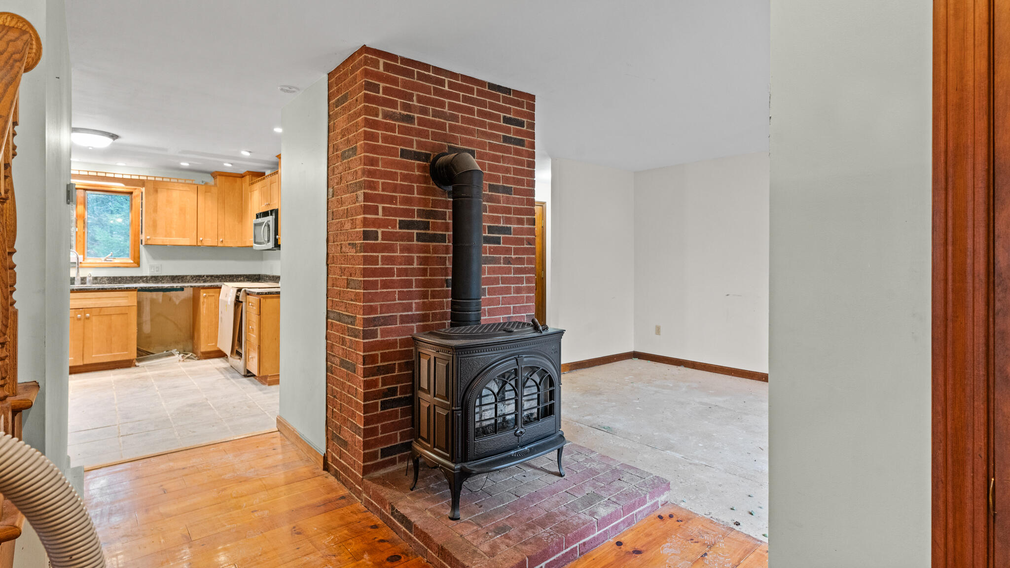 277 Old Stage Road Woolwich ME 04579