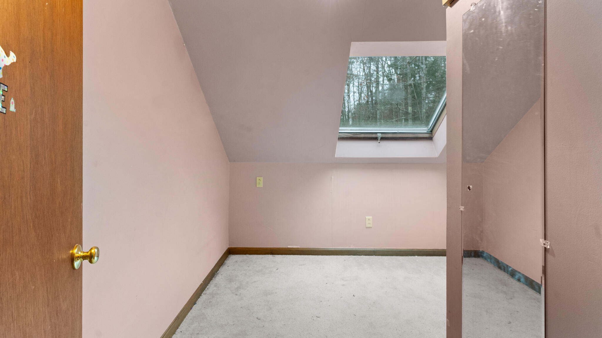 277 Old Stage Road Woolwich ME 04579