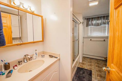 186 Maple Avenue Farmington ME 04938