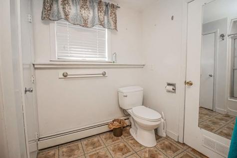 186 Maple Avenue Farmington ME 04938