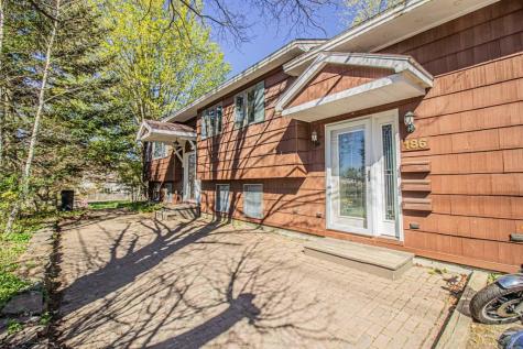 186 Maple Avenue Farmington ME 04938