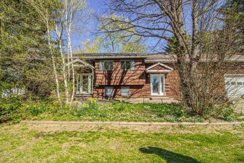 186 Maple Avenue Farmington ME 04938