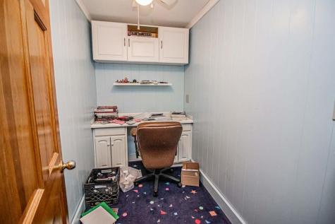 186 Maple Avenue Farmington ME 04938