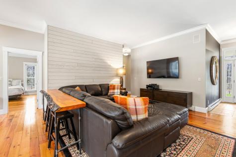 23 Casselton Road Raymond ME 04071