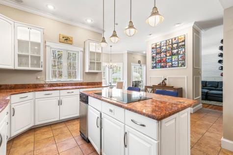 23 Casselton Road Raymond ME 04071