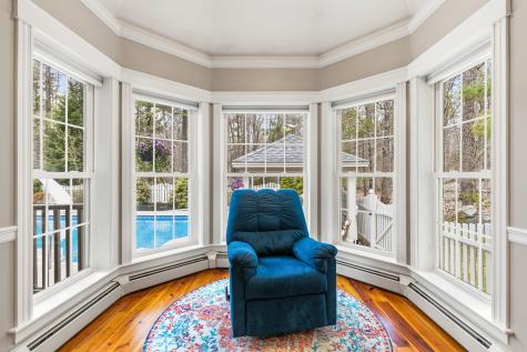 23 Casselton Road Raymond ME 04071