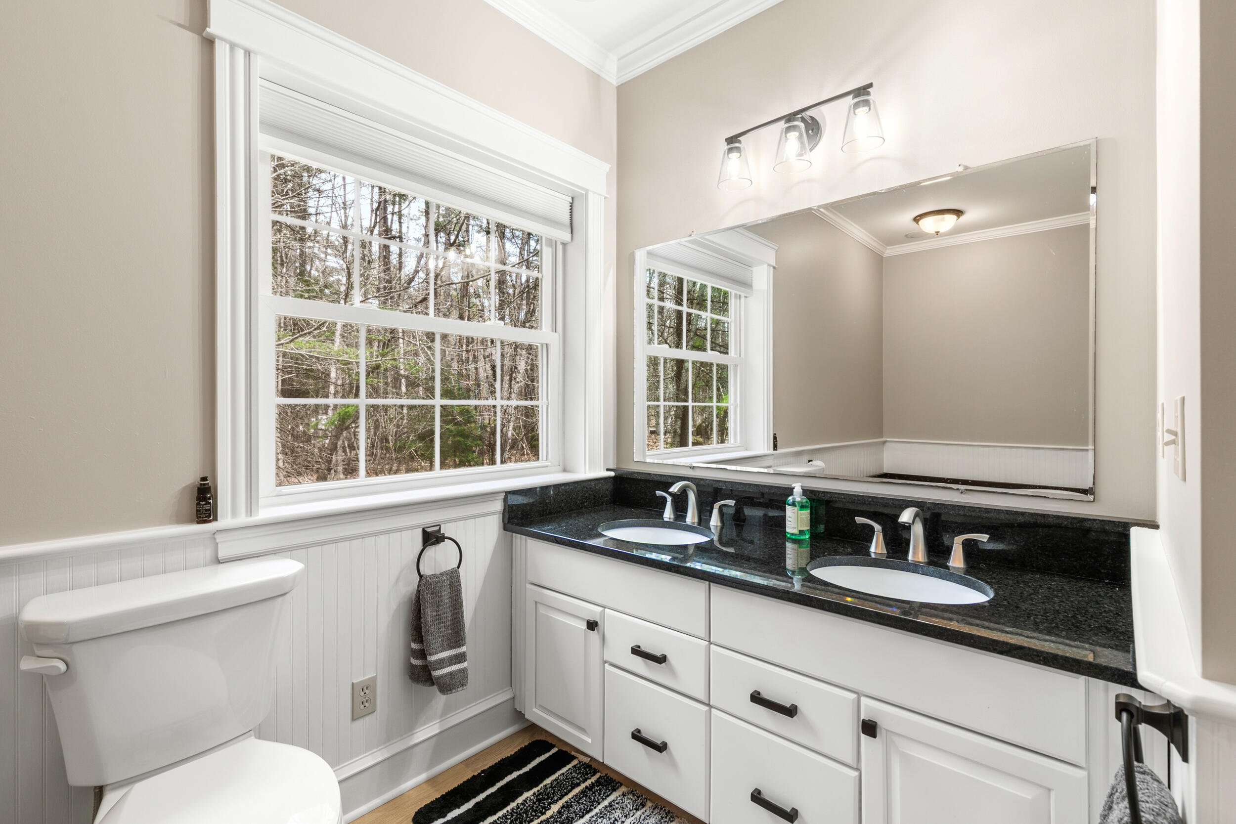 23 Casselton Road Raymond ME 04071