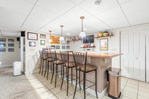 23 Casselton Road Raymond ME 04071