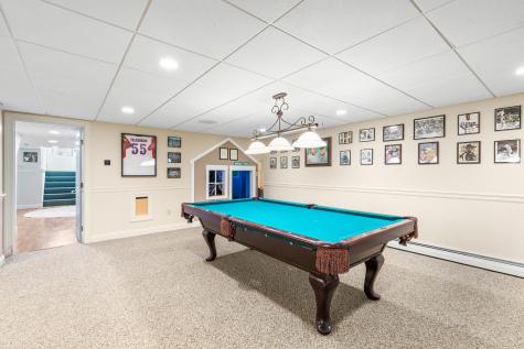23 Casselton Road Raymond ME 04071