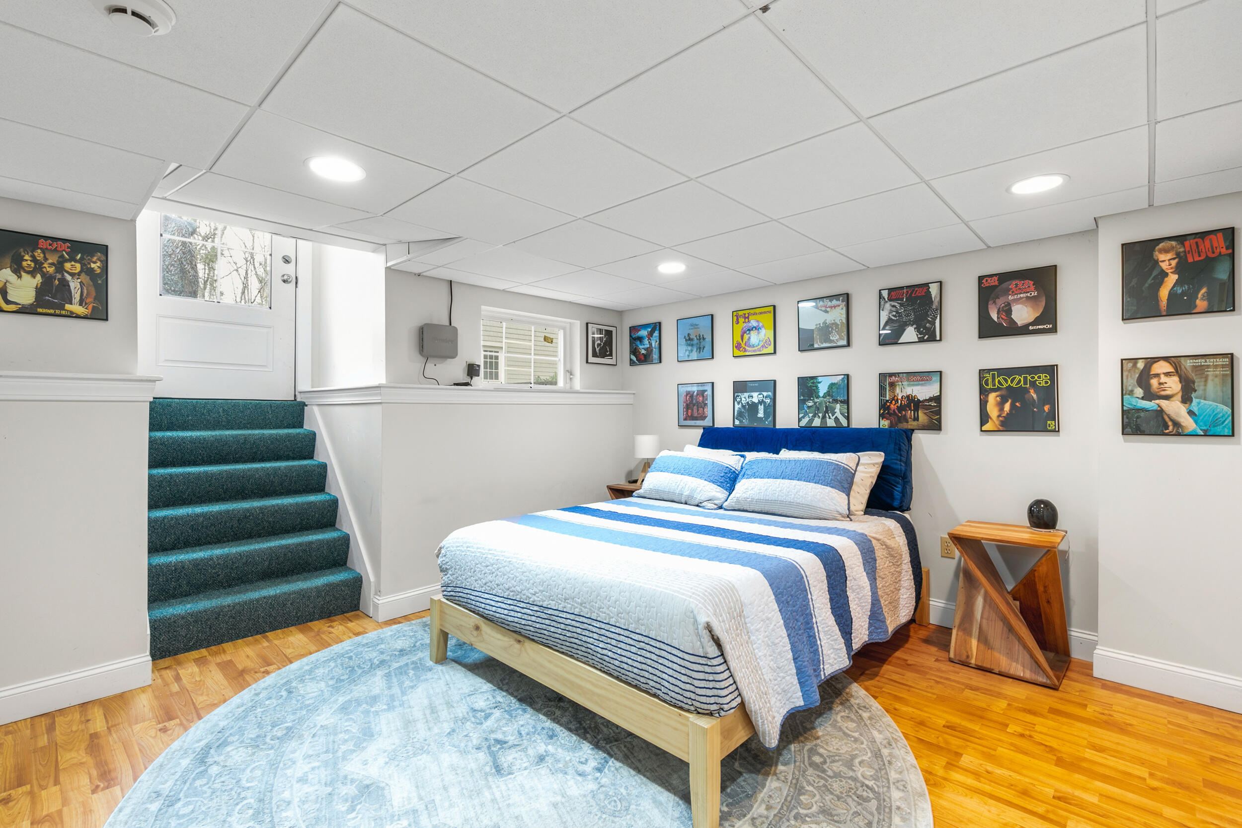 23 Casselton Road Raymond ME 04071