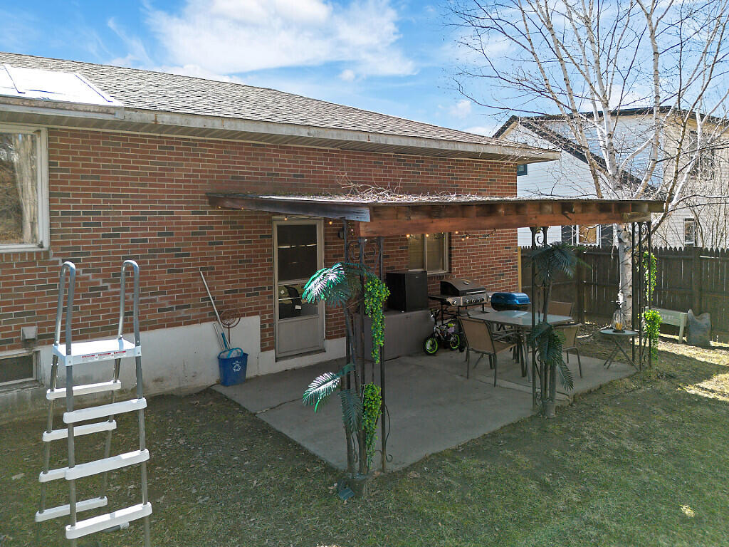 6 Victor Terrace Winslow ME 04901