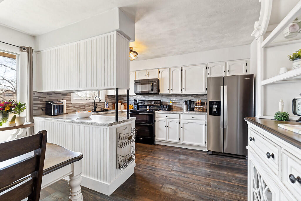 6 Victor Terrace Winslow ME 04901