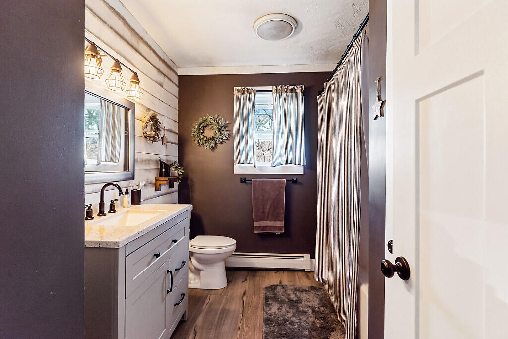6 Victor Terrace Winslow ME 04901