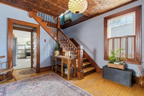 89 Whitney Street Auburn ME 04210