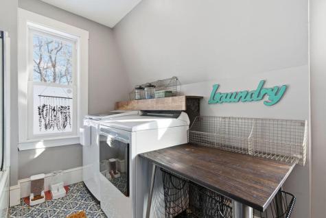 89 Whitney Street Auburn ME 04210