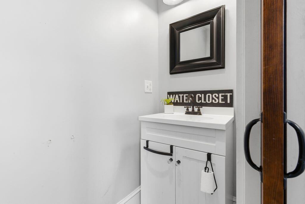 89 Whitney Street Auburn ME 04210